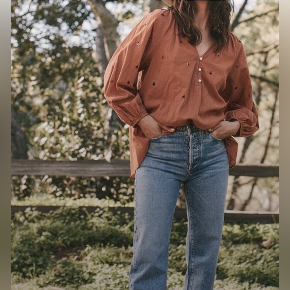 THE GREAT Derby top with poppy embroidery